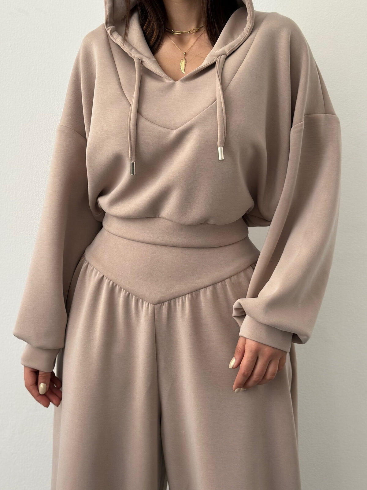 Casual Matching Set for Women, V-Neck Hooded Long Sleeve Sweatshirt and Casual Pants Two-Piece Set