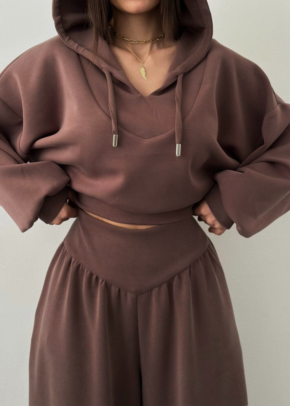 Casual Matching Set for Women, V-Neck Hooded Long Sleeve Sweatshirt and Casual Pants Two-Piece Set