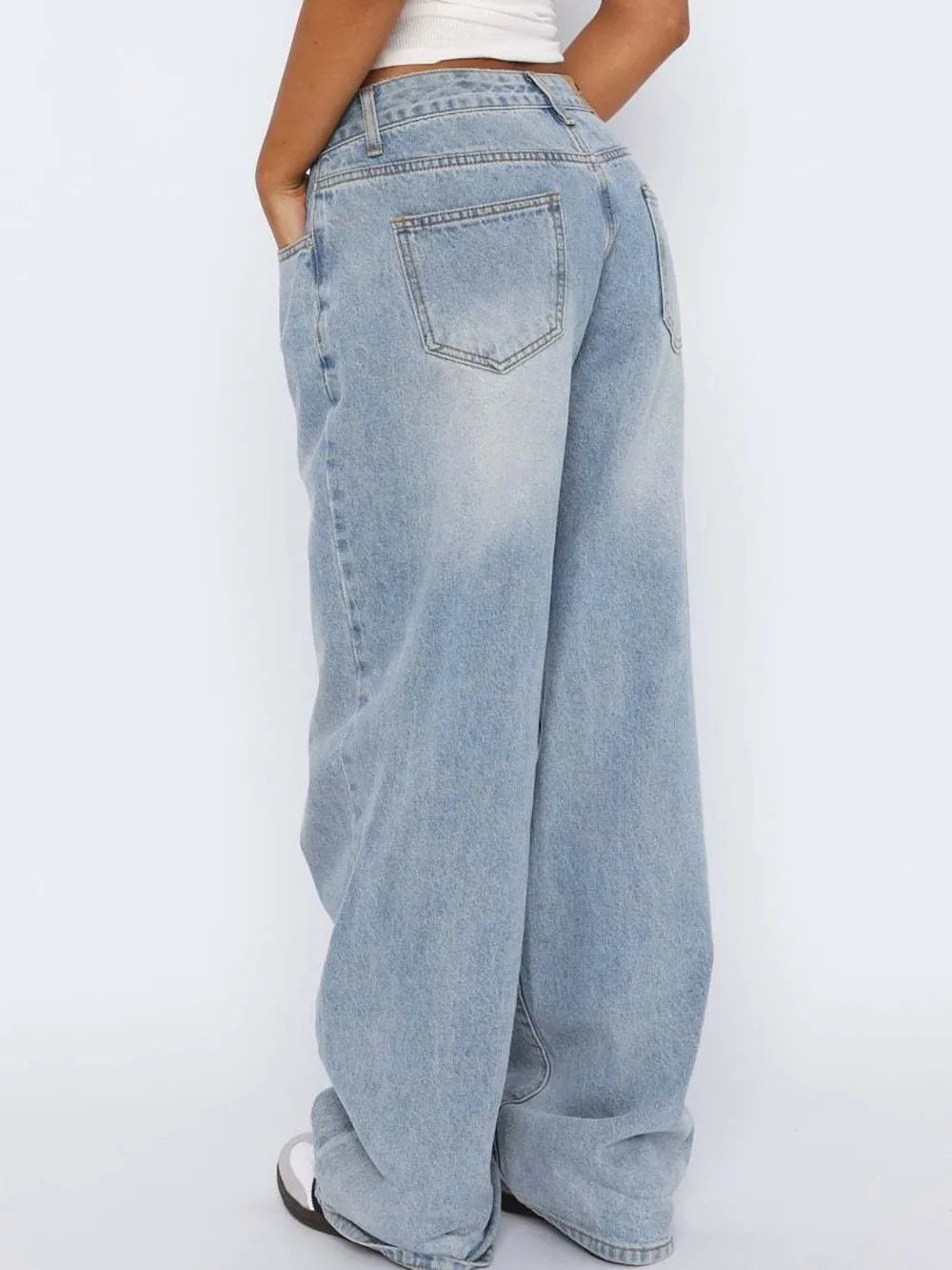 Wide Leg Jeans with Pockets